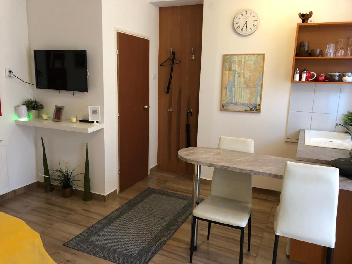 Milla Apartman Szentendre Ngoại thất bức ảnh