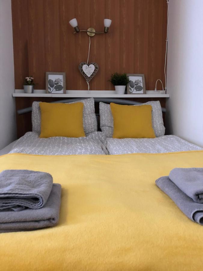Milla Apartman Szentendre Ngoại thất bức ảnh